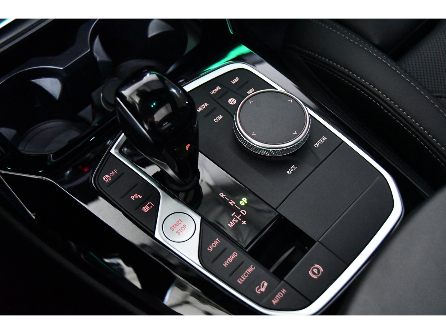 BMW X3 XDRIVE30E Pano*side-assist*Keyless