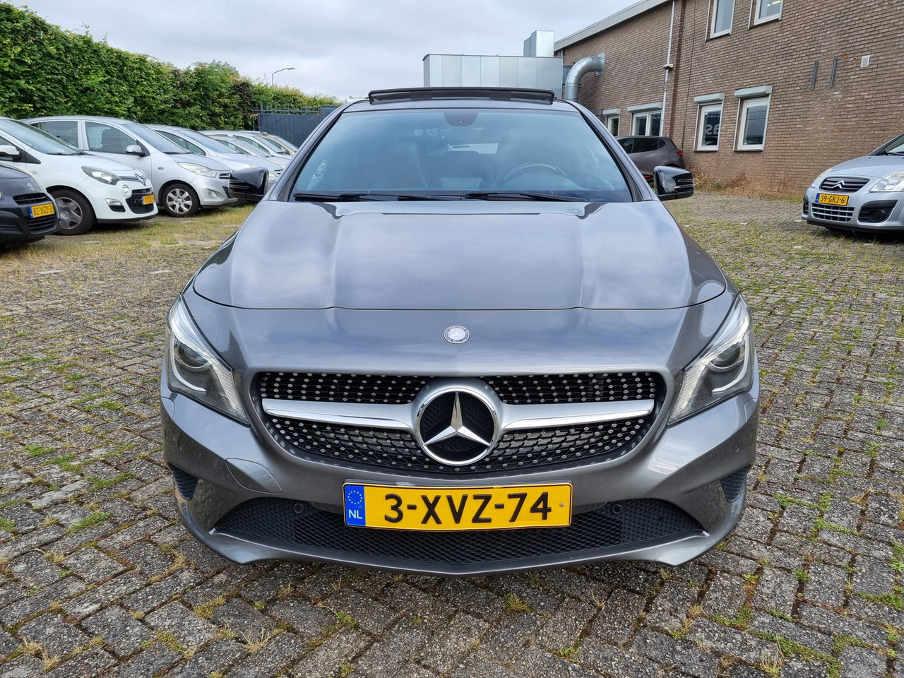 Mercedes-Benz CLA