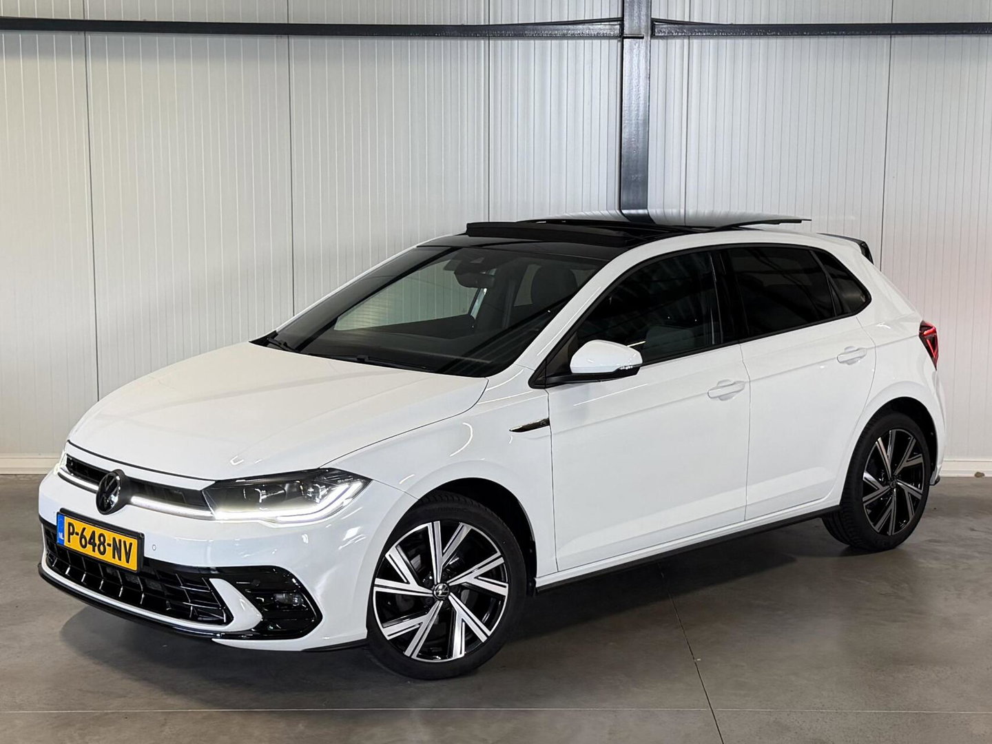 Volkswagen Polo 1.0 TSI DSG R-line Pano Sfeer Virtual Camera
