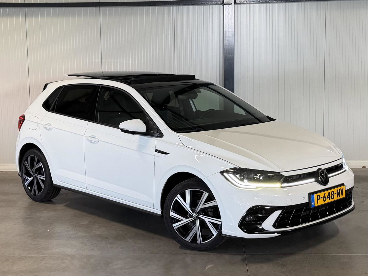 Volkswagen Polo 1.0 TSI DSG R-line Pano Sfeer Virtual Camera