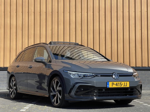 Volkswagen Golf Variant 1.5 eTSI R-Line Business+ | Apple Carplay | IQ Drive | Panorama dak | Adaptive Cruise Control | Rijmodus Regeling | Stoelverwarming |