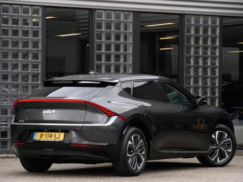 Kia Ev6 PLUS 77.4 kWh/ LEER/ ELEKT. KLEP/ AFN. TREKHAAK/ NL-AUTO 1STE EIGENAAR/ SOH 100%
