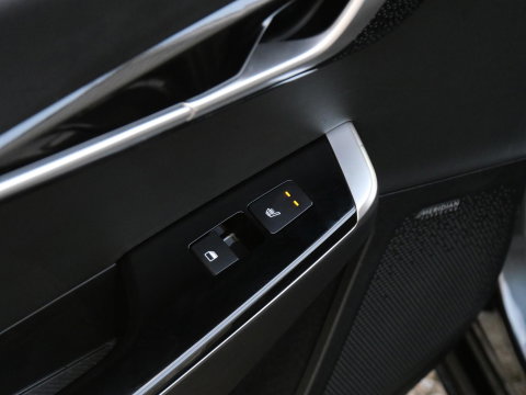 Kia Ev6 PLUS 77.4 kWh/ LEER/ ELEKT. KLEP/ AFN. TREKHAAK/ NL-AUTO 1STE EIGENAAR/ SOH 100%