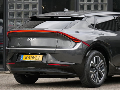 Kia Ev6 PLUS 77.4 kWh/ LEER/ ELEKT. KLEP/ AFN. TREKHAAK/ NL-AUTO 1STE EIGENAAR/ SOH 100%