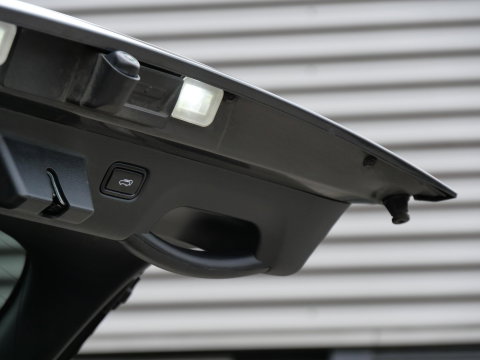 Kia Ev6 PLUS 77.4 kWh/ LEER/ ELEKT. KLEP/ AFN. TREKHAAK/ NL-AUTO 1STE EIGENAAR/ SOH 100%