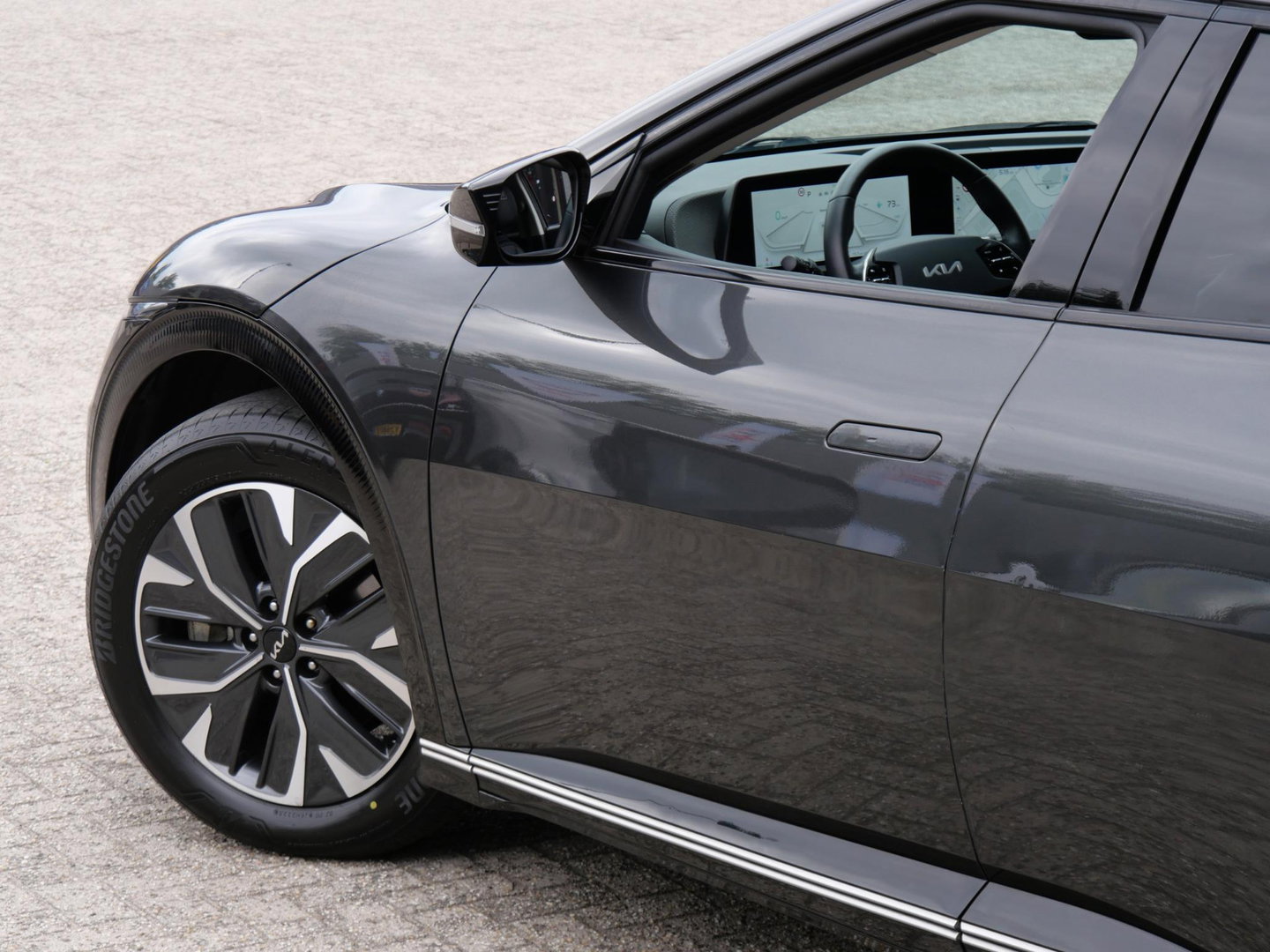 Kia Ev6 PLUS 77.4 kWh/ LEER/ ELEKT. KLEP/ AFN. TREKHAAK/ NL-AUTO 1STE EIGENAAR/ SOH 100%