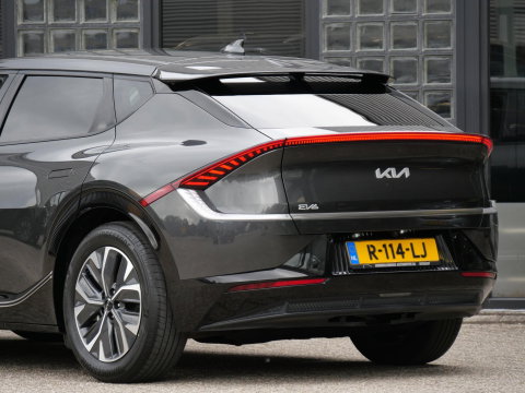 Kia Ev6 PLUS 77.4 kWh/ LEER/ ELEKT. KLEP/ AFN. TREKHAAK/ NL-AUTO 1STE EIGENAAR/ SOH 100%