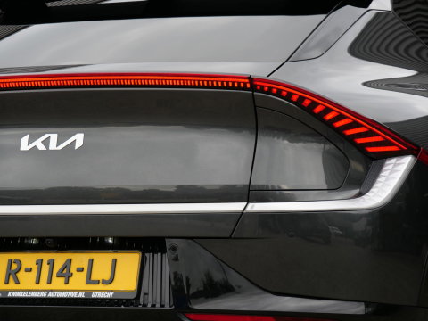 Kia Ev6 PLUS 77.4 kWh/ LEER/ ELEKT. KLEP/ AFN. TREKHAAK/ NL-AUTO 1STE EIGENAAR/ SOH 100%
