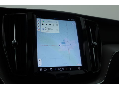 Volvo XC60 2.0 T8 Plug-in hybrid AWD Ultimate Dark | Trekhaak | 360 camera | Head-up | Harman / Kardon 4x Stoel + stuurverwarming |