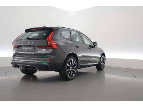 Volvo XC60 2.0 T8 Plug-in hybrid AWD Ultimate Dark | Trekhaak | 360 camera | Head-up | Harman / Kardon 4x Stoel + stuurverwarming |