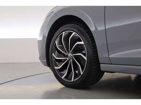 Volkswagen Golf 1.5 TSI Style | Pano | IQ. Light | Massage | Memory | Apple CarPlay | Camera | Adapt. Cruise | Keyless