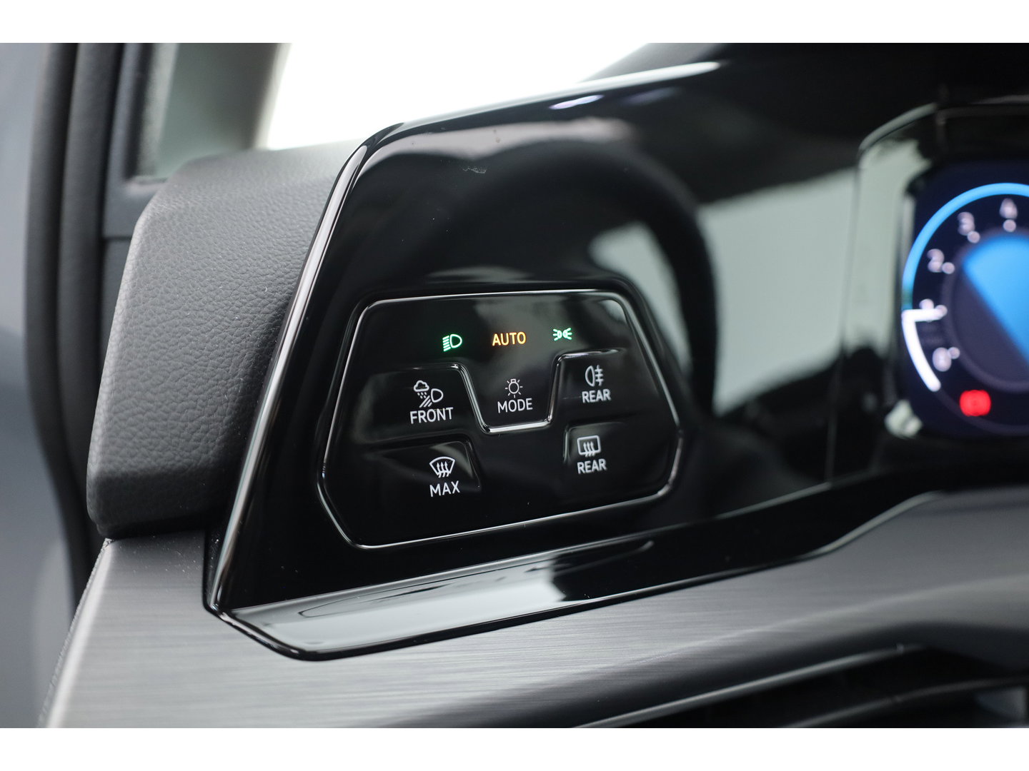 Volkswagen Golf 1.5 TSI Style | Pano | IQ. Light | Massage | Memory | Apple CarPlay | Camera | Adapt. Cruise | Keyless