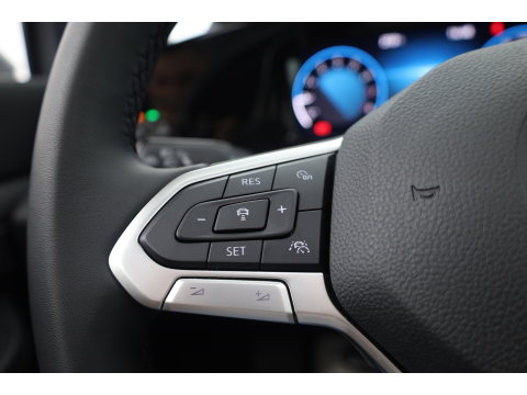 Volkswagen Golf 1.5 TSI Style | Pano | IQ. Light | Massage | Memory | Apple CarPlay | Camera | Adapt. Cruise | Keyless