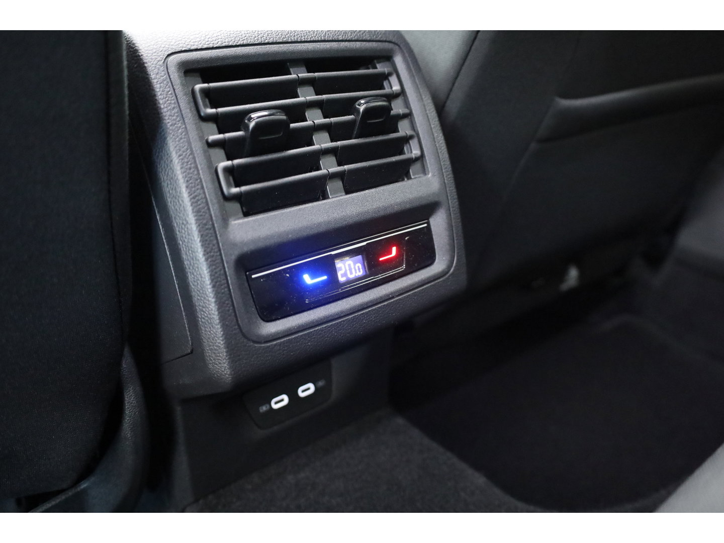 Volkswagen Golf 1.5 TSI Style | Pano | IQ. Light | Massage | Memory | Apple CarPlay | Camera | Adapt. Cruise | Keyless