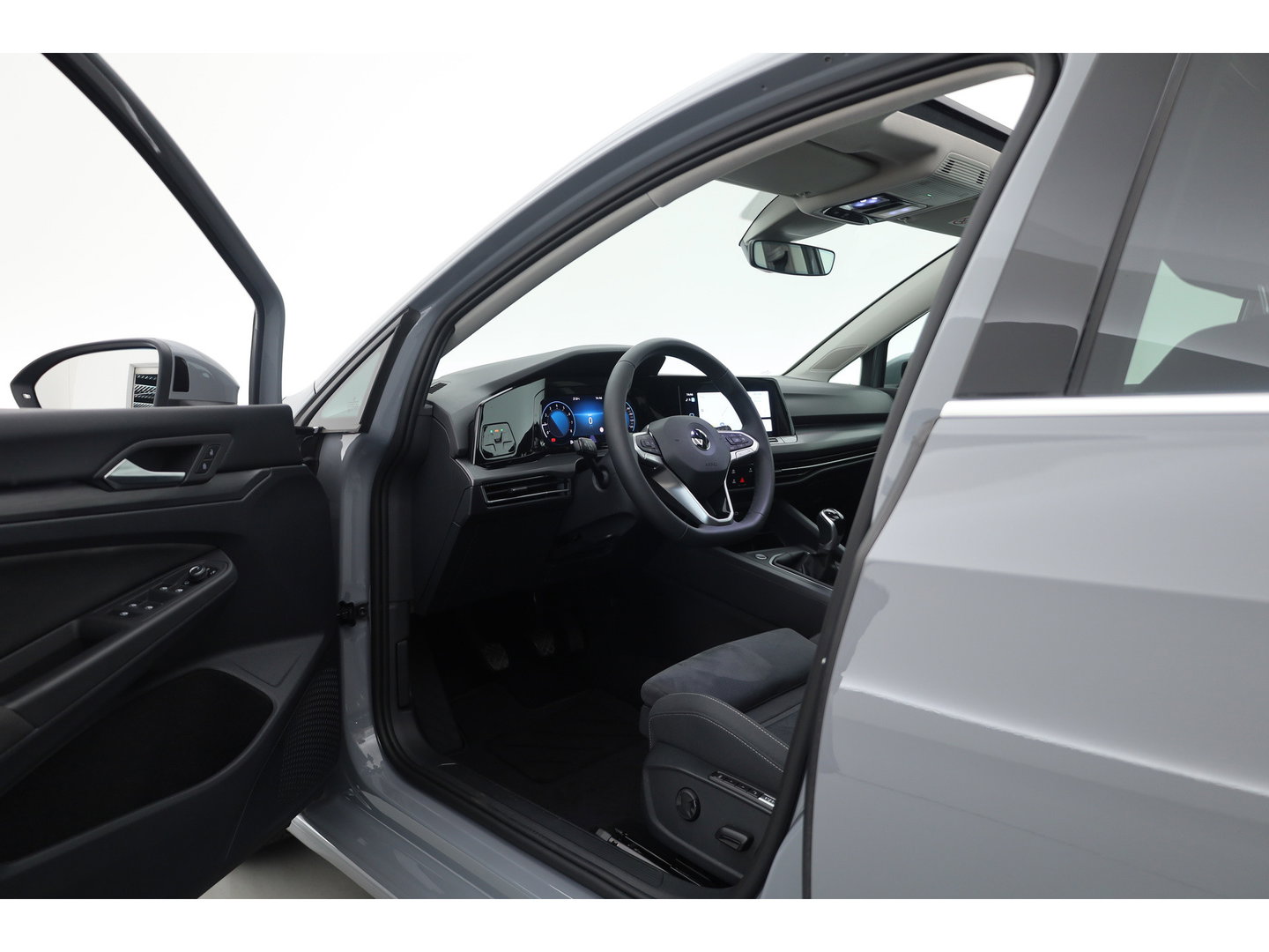 Volkswagen Golf 1.5 TSI Style | Pano | IQ. Light | Massage | Memory | Apple CarPlay | Camera | Adapt. Cruise | Keyless