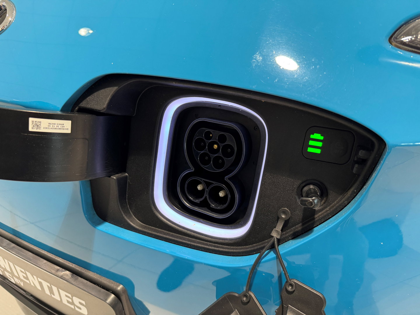 Hyundai KONA EV Comfort Smart 39 kWh | Standkachel | Krell Sound | Camera | Stuurwielverwarming | Stoelverwarming | Lane Assist | Dodehoeksensor | Adaptieve Cruise Control | DAB |