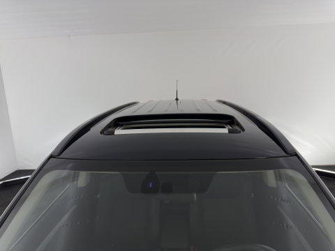 Mitsubishi Outlander 2.0 PHEV Instyle AWD (Plug-In) Aut.* PANO | LEATHER | XENON | NAVI-FULLMAP | KEYLESS | CAMERA | HEATED-CONTOURSEATS | ECC | SHIFTPADDELS | PDC | CRUISE | DAB | PRIVACY-GLASS | ROCKFORD-AUDIO | LANE-ASSIST | TOWBAR | 18"ALU