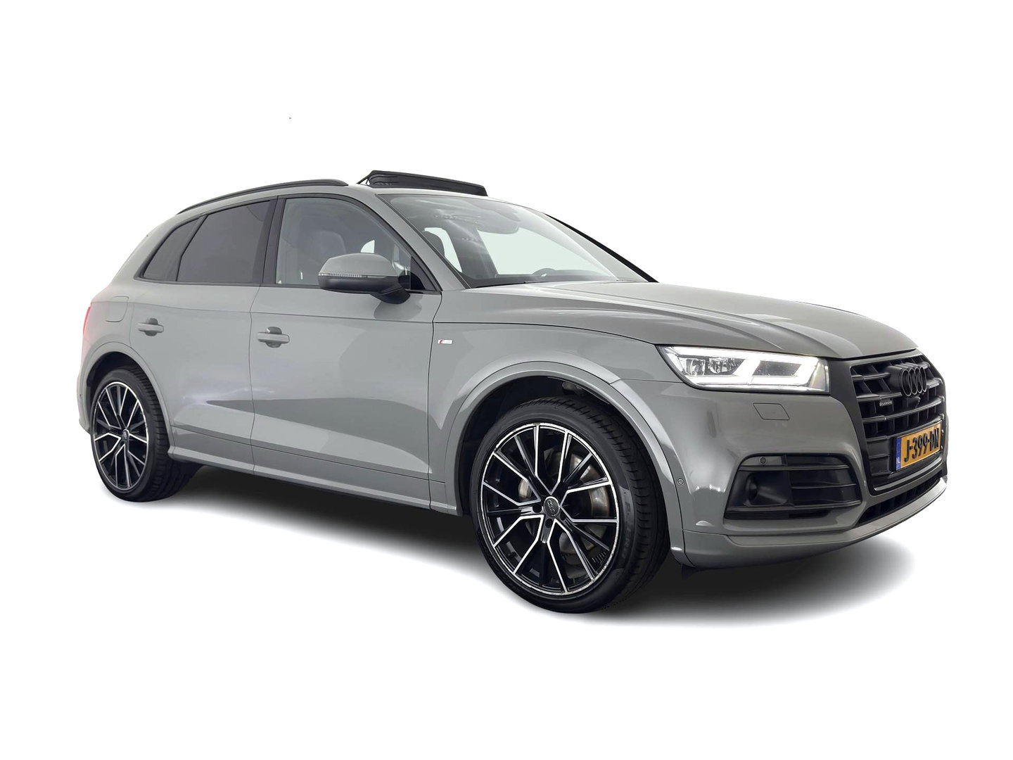 Audi Q5 55 TFSI S-Line Competition Quattro (Plug-In) Aut. *PANO | LEATHER | FULL-LED | HEATED-SPORTSEATS | KEYLESS | CAMERA | NAVI-FULLMAP | PRIVACY-GLASS | DIGI-COCKPIT | CRUISE-ADPAPTIVE | DAB | 21"ALU*