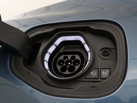 Ford Kuga 2.5 PHEV ST-Line | SOH 87,2 | Adaptive cruise | Camera | Full LED | Climate control | Dodehoek detectie | Carplay | Navi. Full map | DAB
