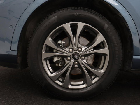 Ford Kuga 2.5 PHEV ST-Line | SOH 87,2 | Adaptive cruise | Camera | Full LED | Climate control | Dodehoek detectie | Carplay | Navi. Full map | DAB