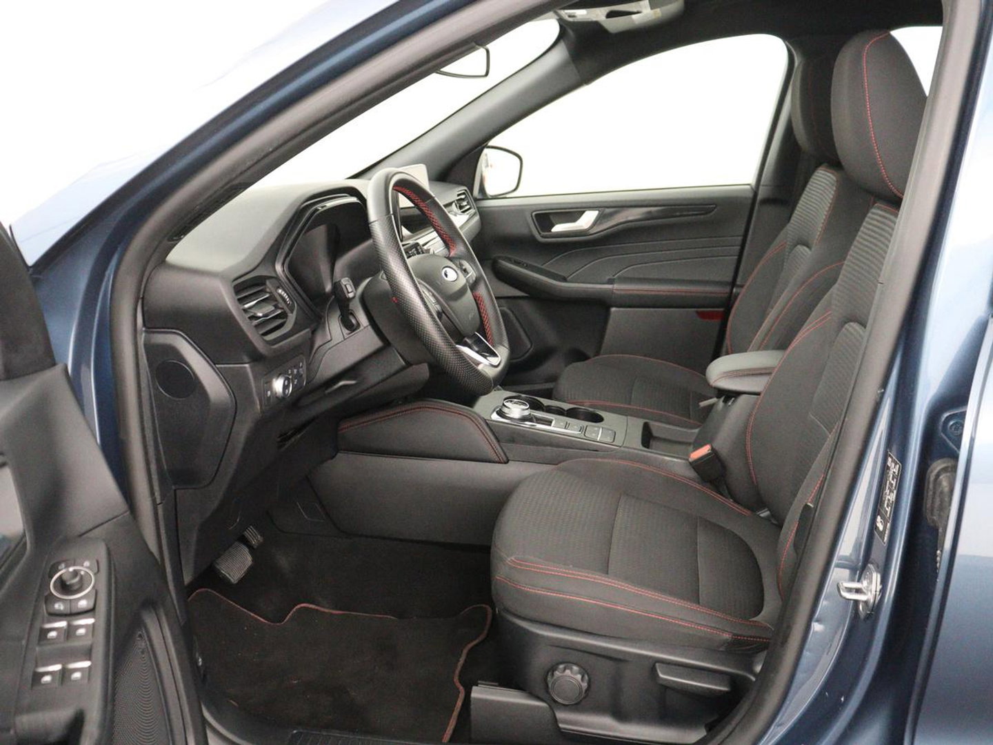 Ford Kuga 2.5 PHEV ST-Line | SOH 87,2 | Adaptive cruise | Camera | Full LED | Climate control | Dodehoek detectie | Carplay | Navi. Full map | DAB