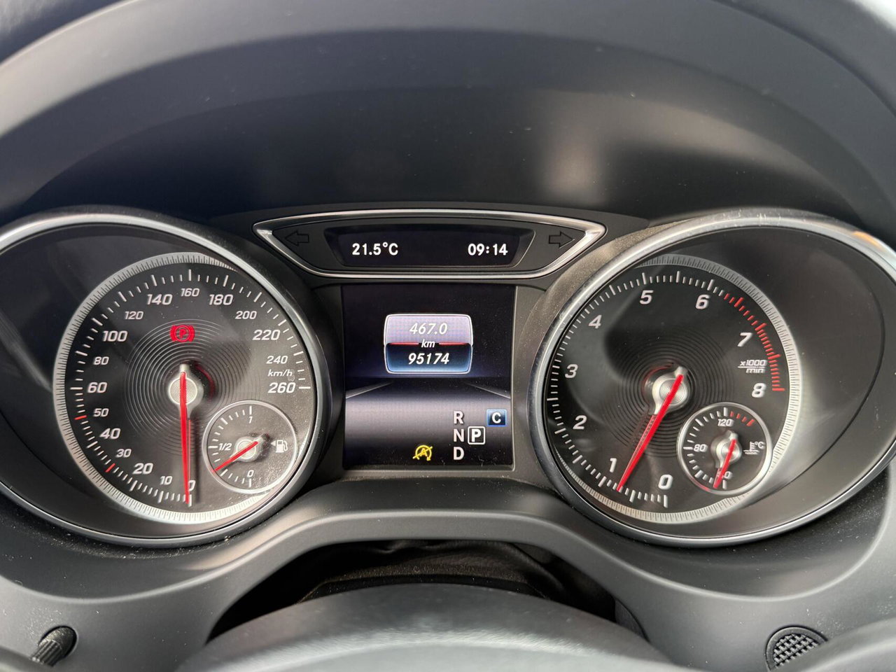 Mercedes-Benz CLA