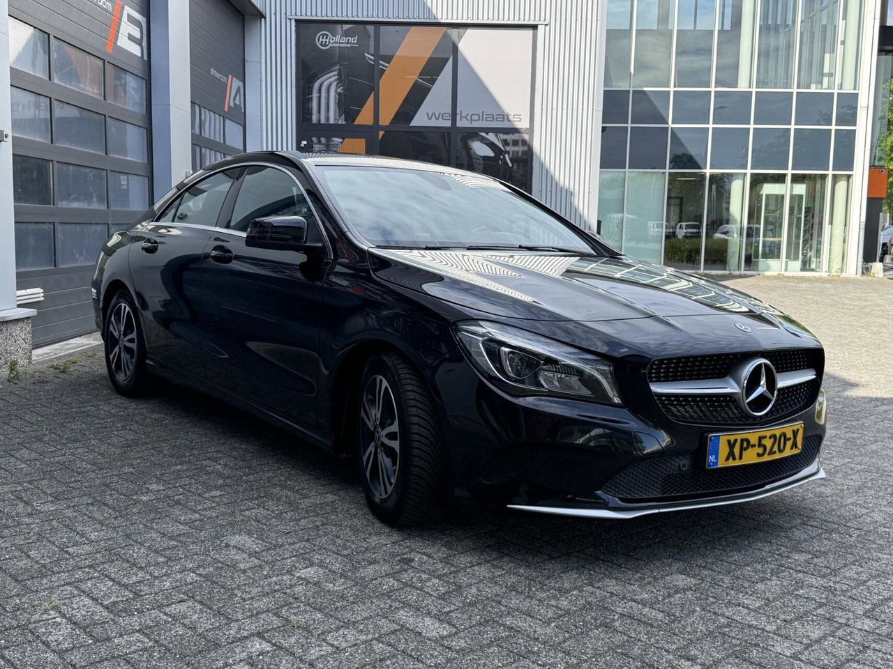 Mercedes-Benz CLA