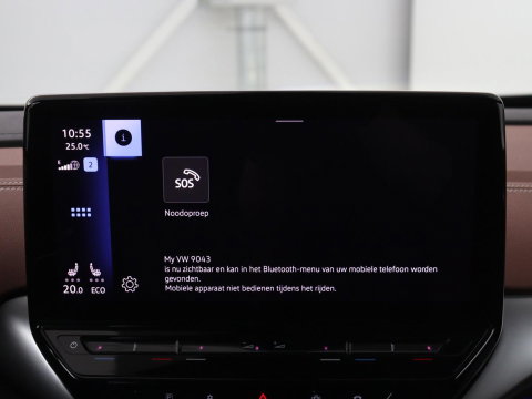 Volkswagen ID.4 Tech 77 kWh | SOH 92,2% | Panorama | 360 Camera | Head up | Virtual cockpit | Sfeerverlichting | Stoel/Stuurverwarming | Adaptive cruise | Carplay | Traffic assist | Climate control | Half leder/velours