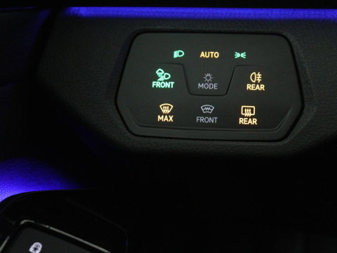 Volkswagen ID.4 Tech 77 kWh | SOH 92,2% | Panorama | 360 Camera | Head up | Virtual cockpit | Sfeerverlichting | Stoel/Stuurverwarming | Adaptive cruise | Carplay | Traffic assist | Climate control | Half leder/velours