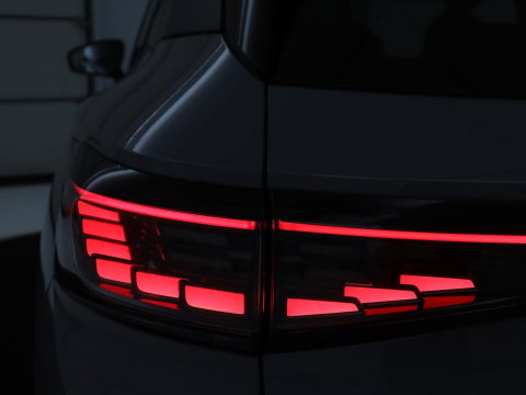 Volkswagen ID.4 Tech 77 kWh | SOH 92,2% | Panorama | 360 Camera | Head up | Virtual cockpit | Sfeerverlichting | Stoel/Stuurverwarming | Adaptive cruise | Carplay | Traffic assist | Climate control | Half leder/velours