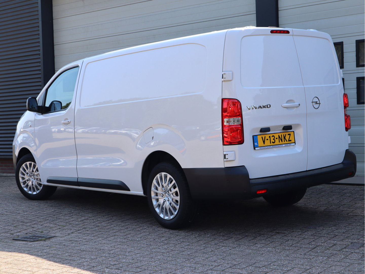 Opel Vivaro 2.0 177pk Euro 6 Automaat L3 Lang - Apple - Cruise - Stuurverwarming