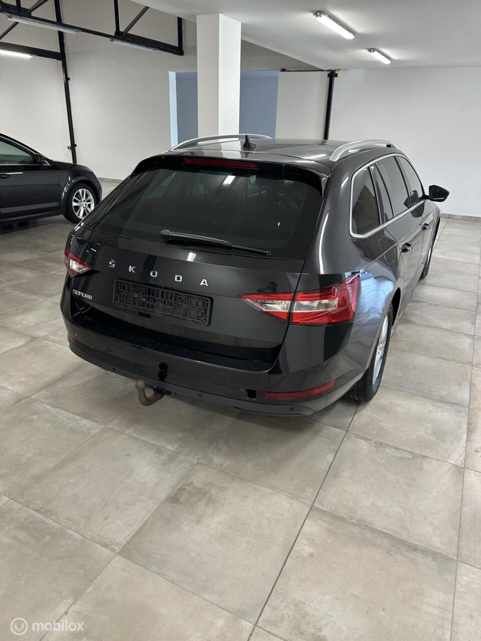 Škoda Superb