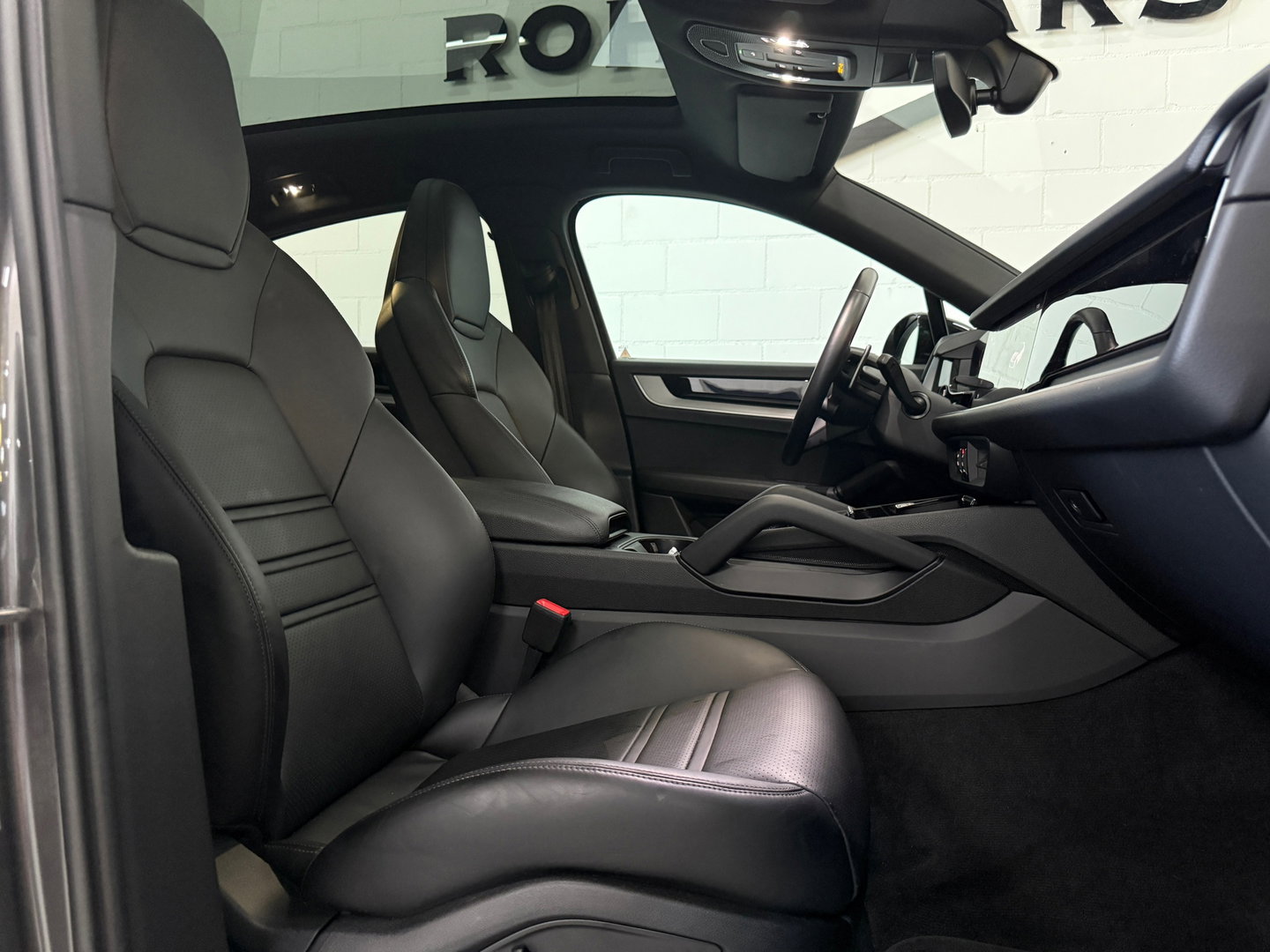 Porsche Cayenne Coupé 3.0 E-Hybrid*Luchtvering*Sportchrono*Facelift*