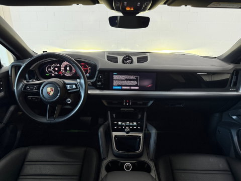 Porsche Cayenne Coupé 3.0 E-Hybrid*Luchtvering*Sportchrono*Facelift*