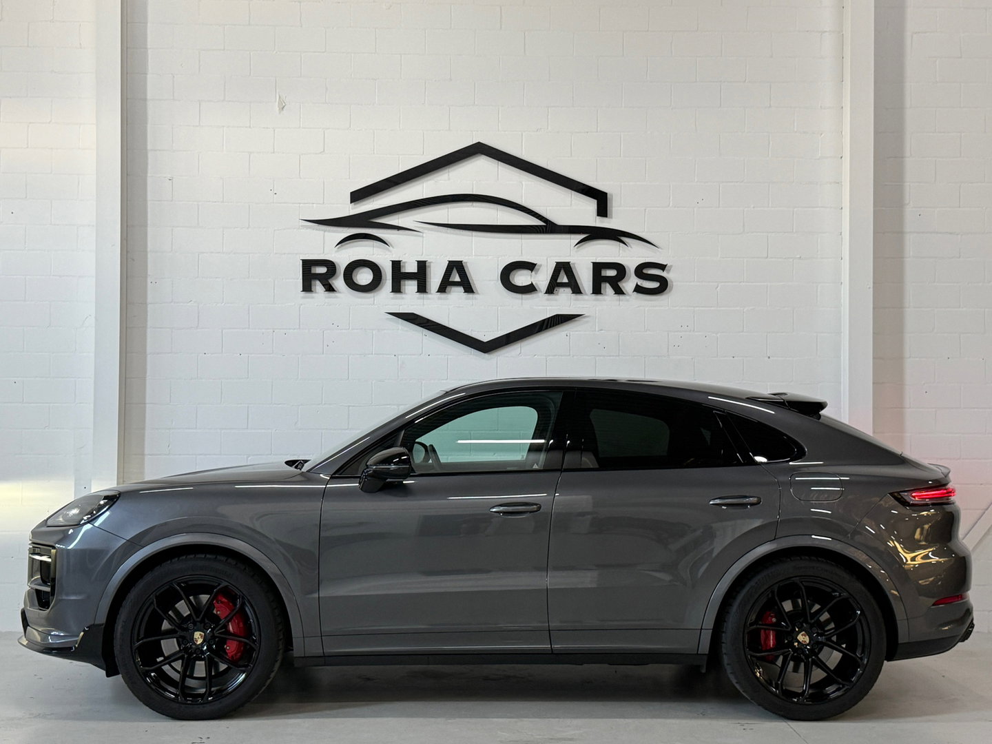 Porsche Cayenne Coupé 3.0 E-Hybrid*Luchtvering*Sportchrono*Facelift*