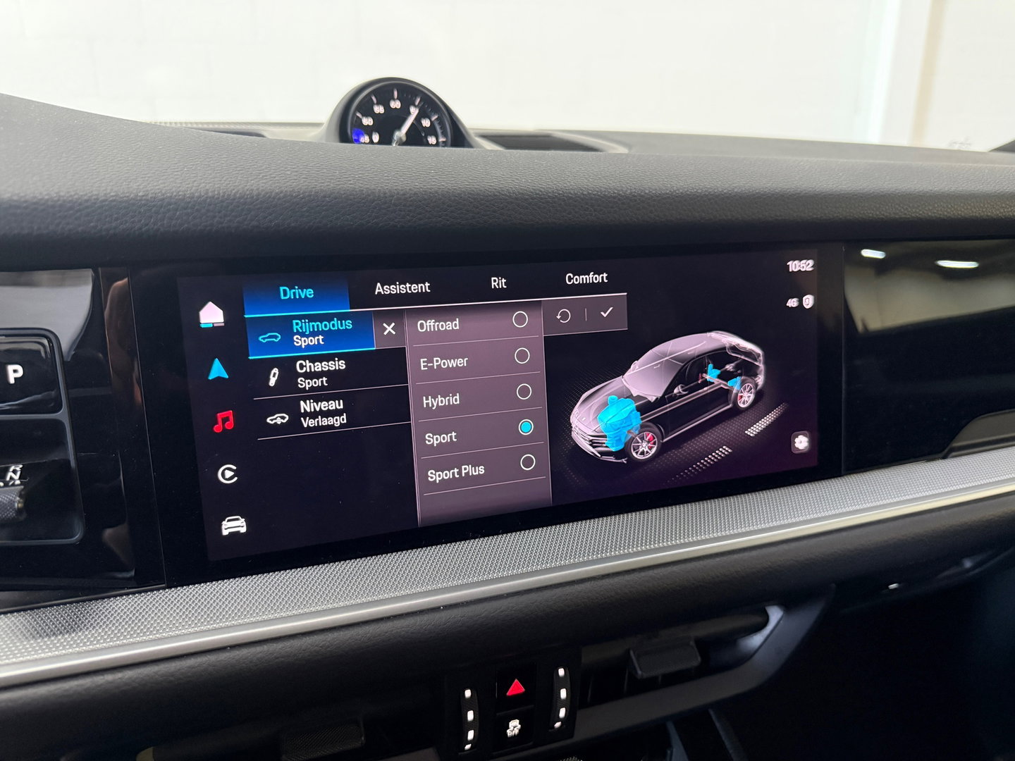 Porsche Cayenne Coupé 3.0 E-Hybrid*Luchtvering*Sportchrono*Facelift*