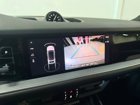 Porsche Cayenne Coupé 3.0 E-Hybrid*Luchtvering*Sportchrono*Facelift*