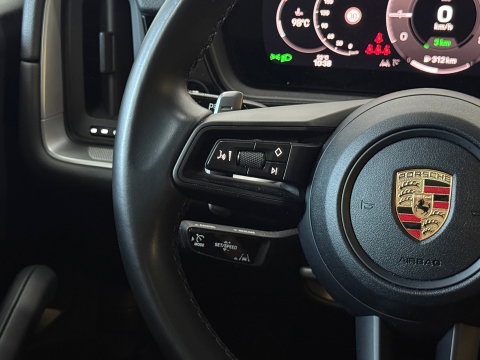 Porsche Cayenne Coupé 3.0 E-Hybrid*Luchtvering*Sportchrono*Facelift*