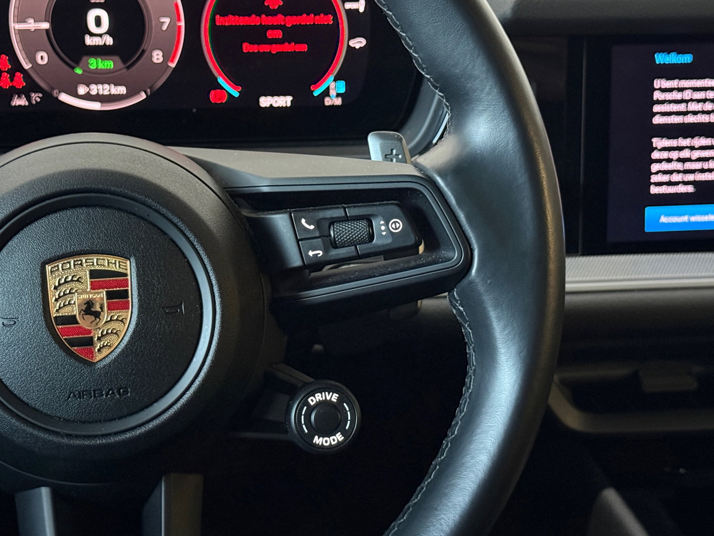 Porsche Cayenne Coupé 3.0 E-Hybrid*Luchtvering*Sportchrono*Facelift*