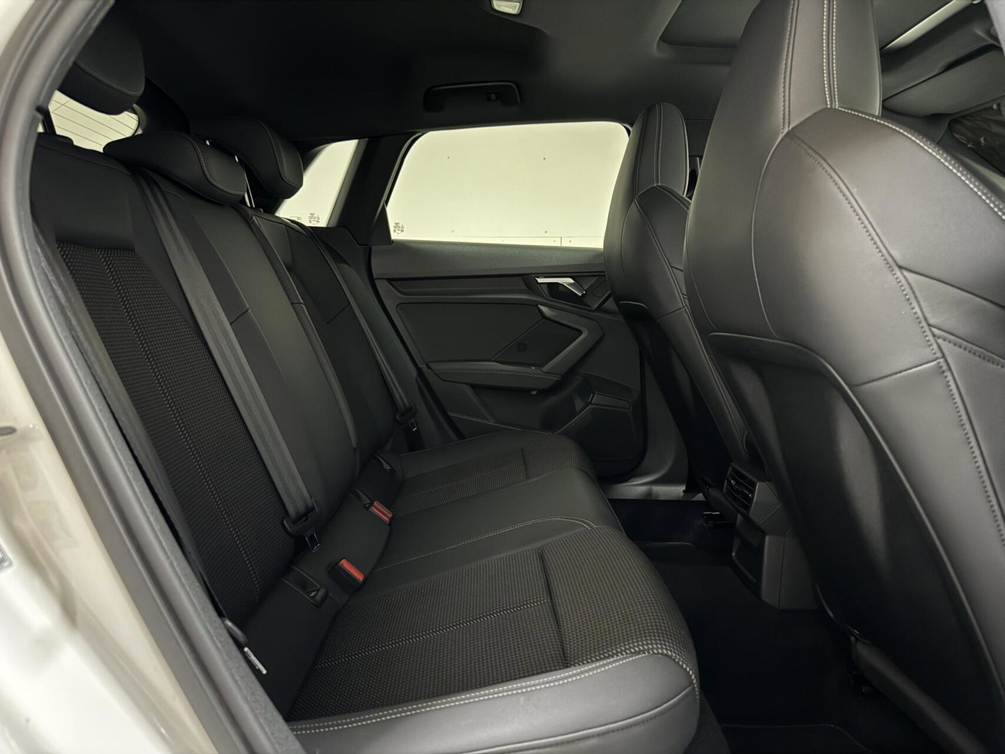 Audi A3 Sportback 40 TFSIe S-Line Pano CarPlay Cruise Navi