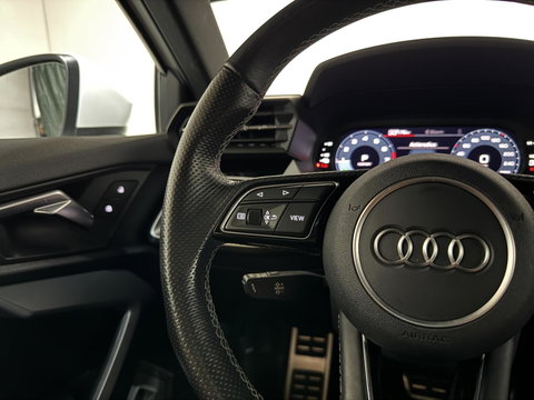 Audi A3 Sportback 40 TFSIe S-Line Pano CarPlay Cruise Navi