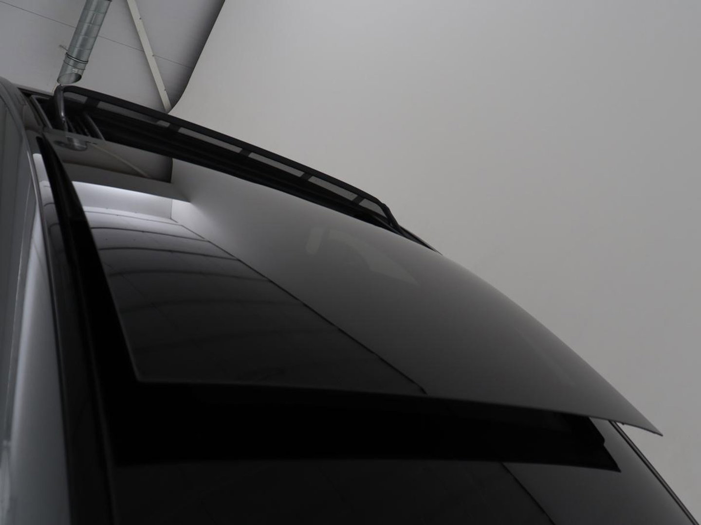 Mercedes-Benz EQE 300 Business Line 89 kWh SOH 95,8 | Panoramadak | Adaptive cruise | Burmester | Leder | Camera | Carplay | Warmtepomp | Stoelverwarming | Sfeerverlichting | Botspreventie