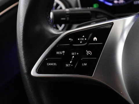 Mercedes-Benz EQE 300 Business Line 89 kWh SOH 95,8 | Panoramadak | Adaptive cruise | Burmester | Leder | Camera | Carplay | Warmtepomp | Stoelverwarming | Sfeerverlichting | Botspreventie