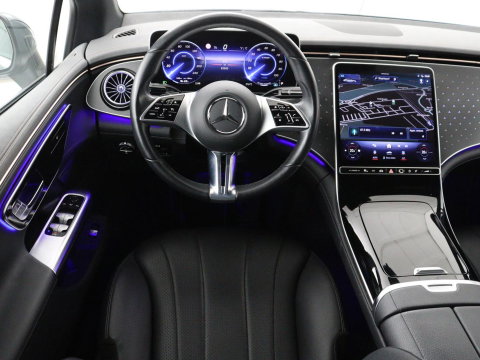 Mercedes-Benz EQE 300 Business Line 89 kWh SOH 95,8 | Panoramadak | Adaptive cruise | Burmester | Leder | Camera | Carplay | Warmtepomp | Stoelverwarming | Sfeerverlichting | Botspreventie