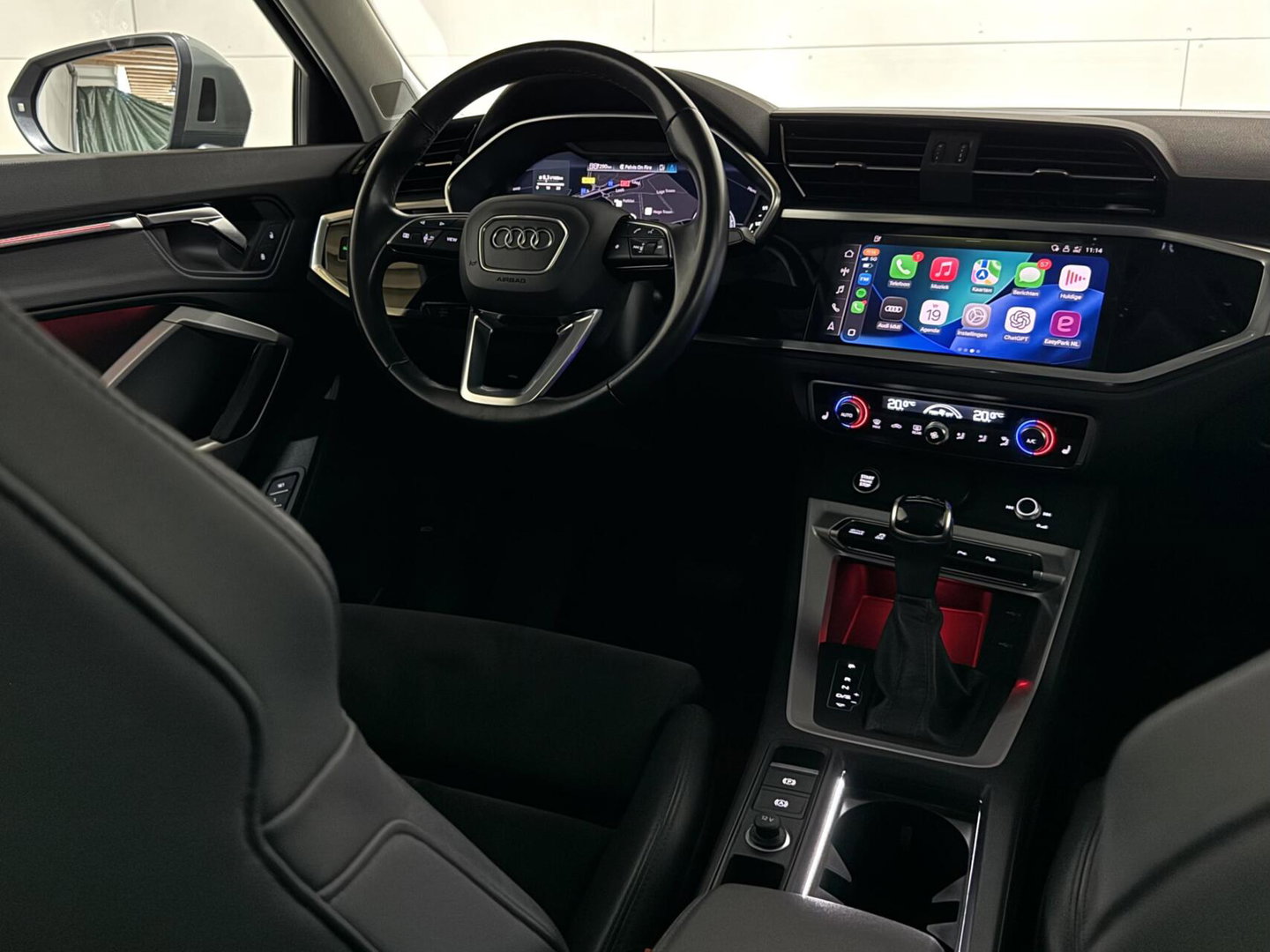 Audi Q3 45 TFSIe Black Edition S-line Pano Memory 360° Sfeer Virtual