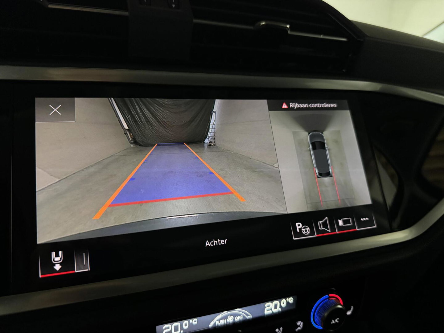 Audi Q3 45 TFSIe Black Edition S-line Pano Memory 360° Sfeer Virtual
