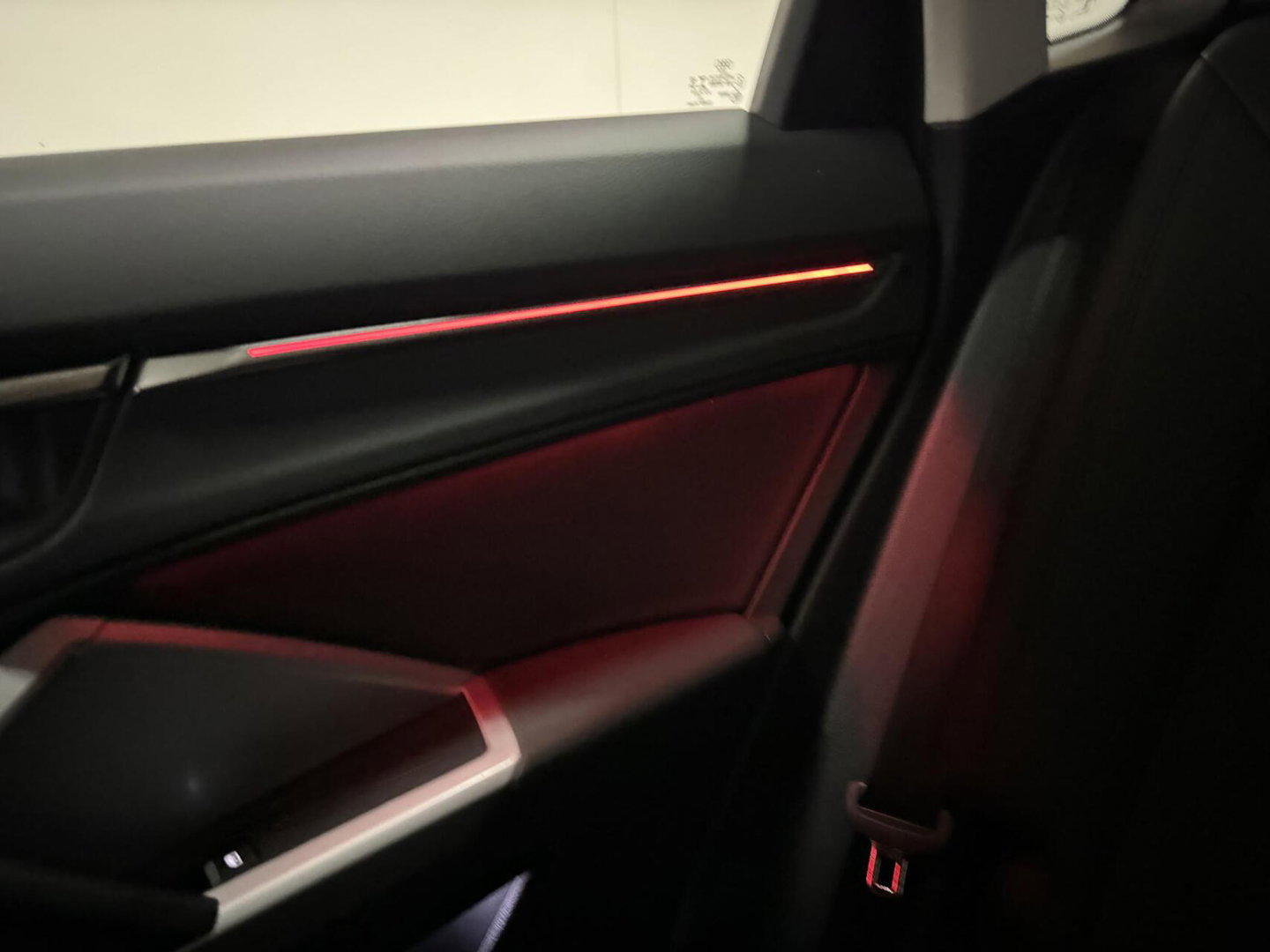 Audi Q3 45 TFSIe Black Edition S-line Pano Memory 360° Sfeer Virtual