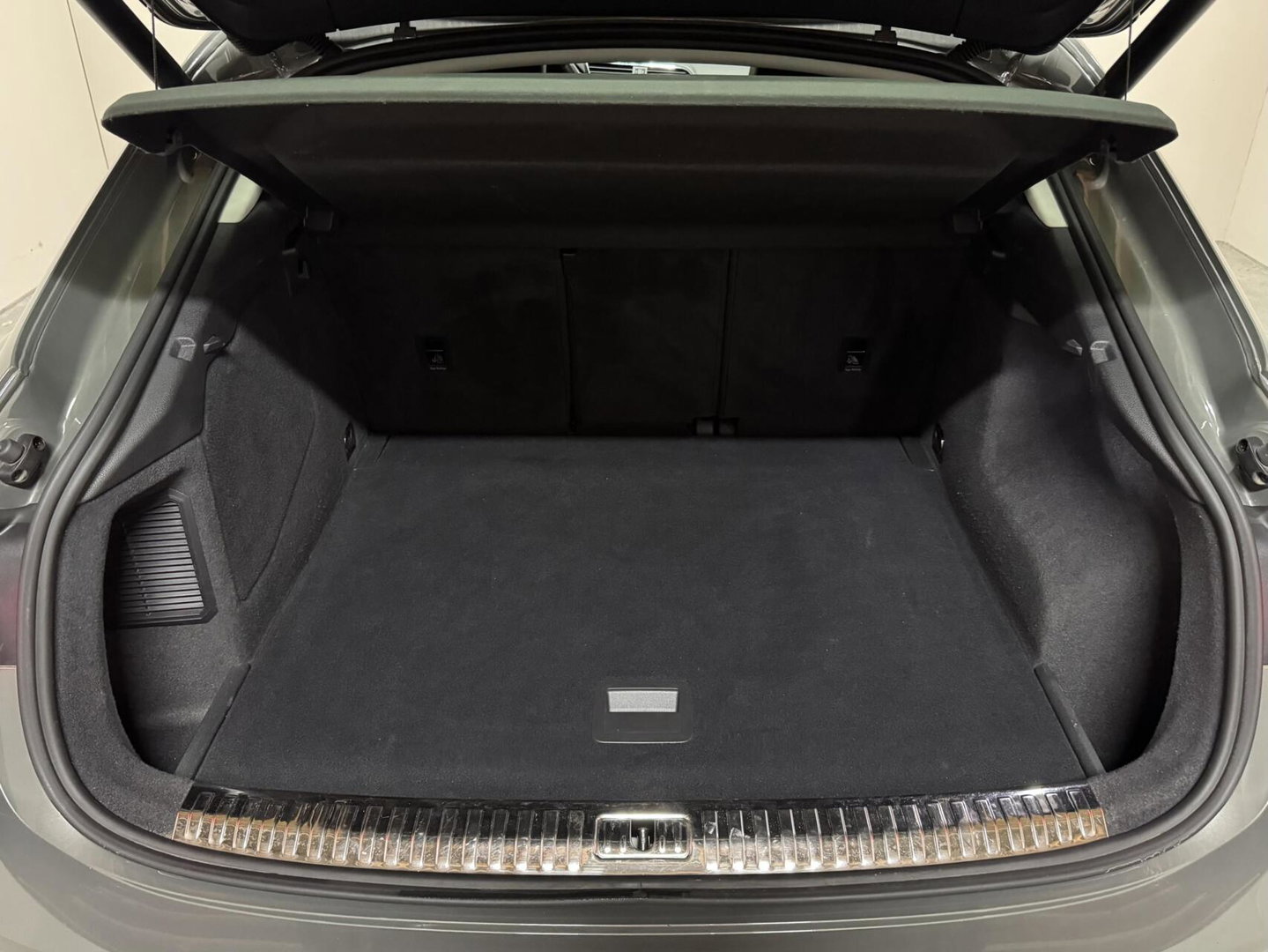 Audi Q3 45 TFSIe Black Edition S-line Pano Memory 360° Sfeer Virtual