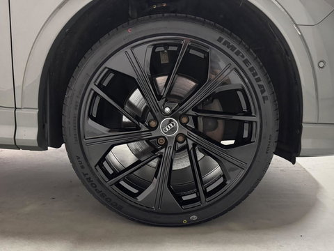 Audi Q3 45 TFSIe Black Edition S-line Pano Memory 360° Sfeer Virtual