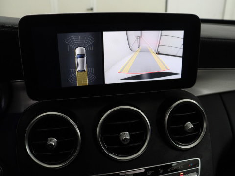 Mercedes-Benz C-Klasse Estate 300 e Business Solution AMG Limited | Panoramadak | Leder Exclusief | Burmester Surround | Stoelverwarming | Camera | Carplay | Dodehoek detectie | Navigatie | Full LED